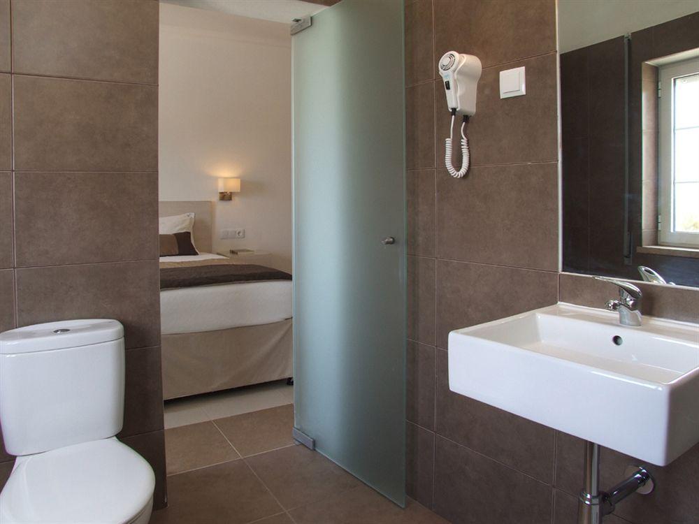 Hotel Mar Azul ลากอส ภายนอก รูปภาพ
